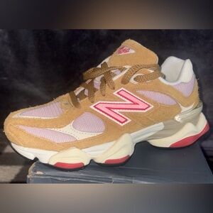 New Balance 9060 Great Plains Beige True Red U9060GEA Size 9.5M/11W Sneakers NIB